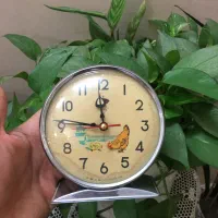 ساعت های قدیمی مرغی