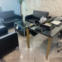 مبلمان و میز مدیریت و صندلی
