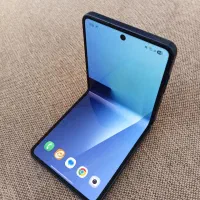 Samsung z flip 7 - 512gb|موبایل|قم, زنبیل آباد|دیوار