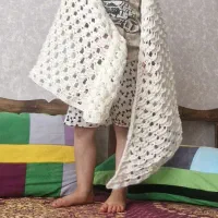 شال و روسری ۳ گوش