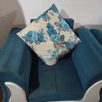 یک دست مبل کارکرده درحدنوع 6نفره برای فروش گذاشتم