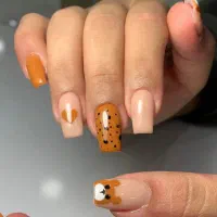 کاشت ناخن