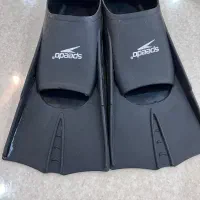 فین شنا قدرتی سایز ۳۳تا۳۵ برند speedo