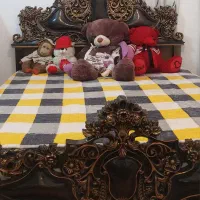 تخت خواب سلطنتی