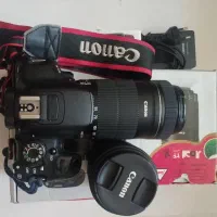 دوربین کنون 700D با لنز 250-55 و هود و فیلتر