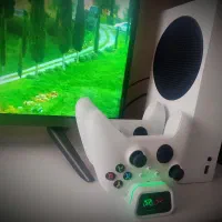 Xbox series s در حد نو ۲دسته