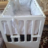 تخت نوزادی کاملاسالم توهم داره