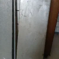 قفسه اهنی برپایه