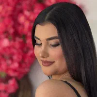 میکاپ آرتیست تخصصی عروس و همراه