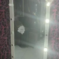 آینه قدی چراغدار
