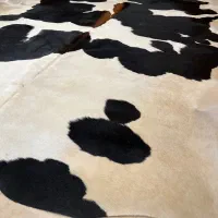 فرشینه پوست گاو دباغی شده