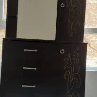 کمد کشو دار کاملا سالم