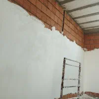 شاگرد برای گچکاری فوری متعهد و کاری