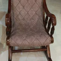 صندلی  راک با قدرت تحمل وزن صدو بیست کیلو