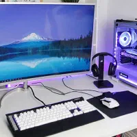 خدمات تخصصی نرم افزاری و سخت افزاری درمحل شما