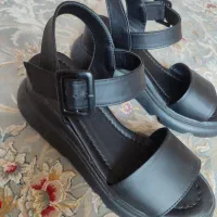 صندل زنانه