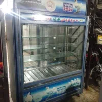یخچال ویترینی وفرساندویچی درحدنو