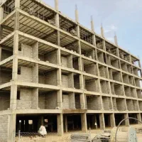 شیراز واحد ۹۸ متری با پارکینگ انباری آسانسور