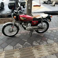 موتور سیکلت مدل 83 عتیقه