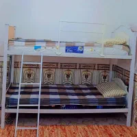 ( تخت دو طبقه )