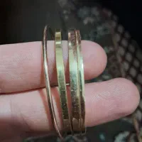 النگوطلاروسی سفیدبازرد