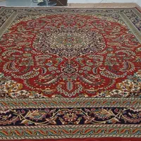 فرش ۱۲ متری لا‌کی ، قدیمی