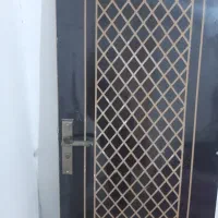 درب سرویس دستشویی