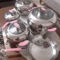 ظروف سرویس قابلمه استیل  گل یاقوتی  لطفا ورق بزنید