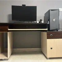 میز تحریر و کامپیوتر ام دی اف