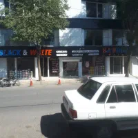 استخدام خانم در فروشگاه دکوراسیون داخلی منزل