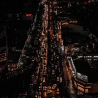فروشنده خانم