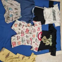 لباس و کاپشن و کتونی