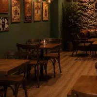 آشپز حرفه ای و باریستا