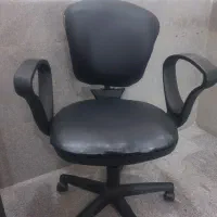 صندلی کامپیوتر چرخ دار