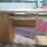 میز کامپیوتر