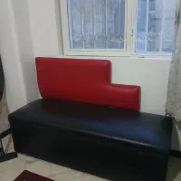 پاف ۳ نفره داخل باکس و نیمکتی  سالم و جادار