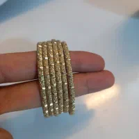 النگوطلاروس