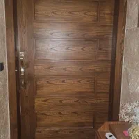درب چوبی ورودی آپارتمان