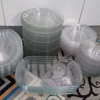 ظروف در حد نو بندانگشتی خیلی تمیز