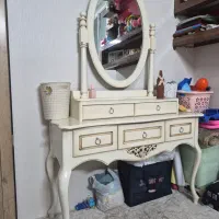 اینه دراور و دوعدد پاتختی