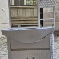 آینه و روشویی