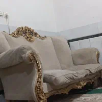 یه دست مبل نیمه سلطنتی