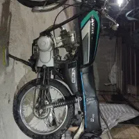 موتور سیکلت پارکینگی سی دی آی