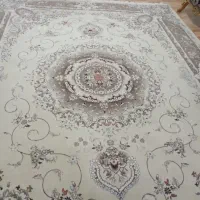 با سلام ۳ تخته فرش ۱۲ متری سالم بدون زدگی