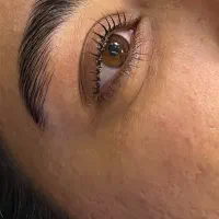آموزش تخصصی لیفت مژه و ابرو