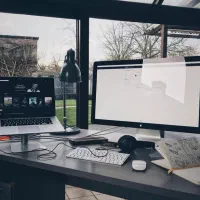 برنامه نویس فرانت اند