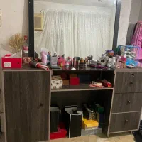 میز و آینه