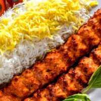 غذای رستورانی کباب کوبیده و مرغ