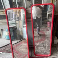 آیینه قدی قرمز نو