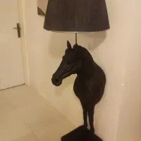 مجسمه اسب آباژور